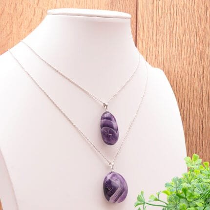 Pendentif « Larme d’Améthyste »